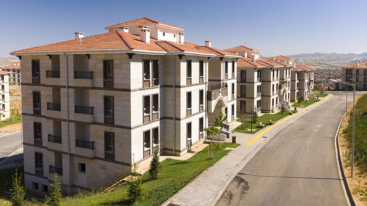 Rekor başvuru rekor gelire mi dönüştü? TOKİ havuzunda milyarlar birikiyor