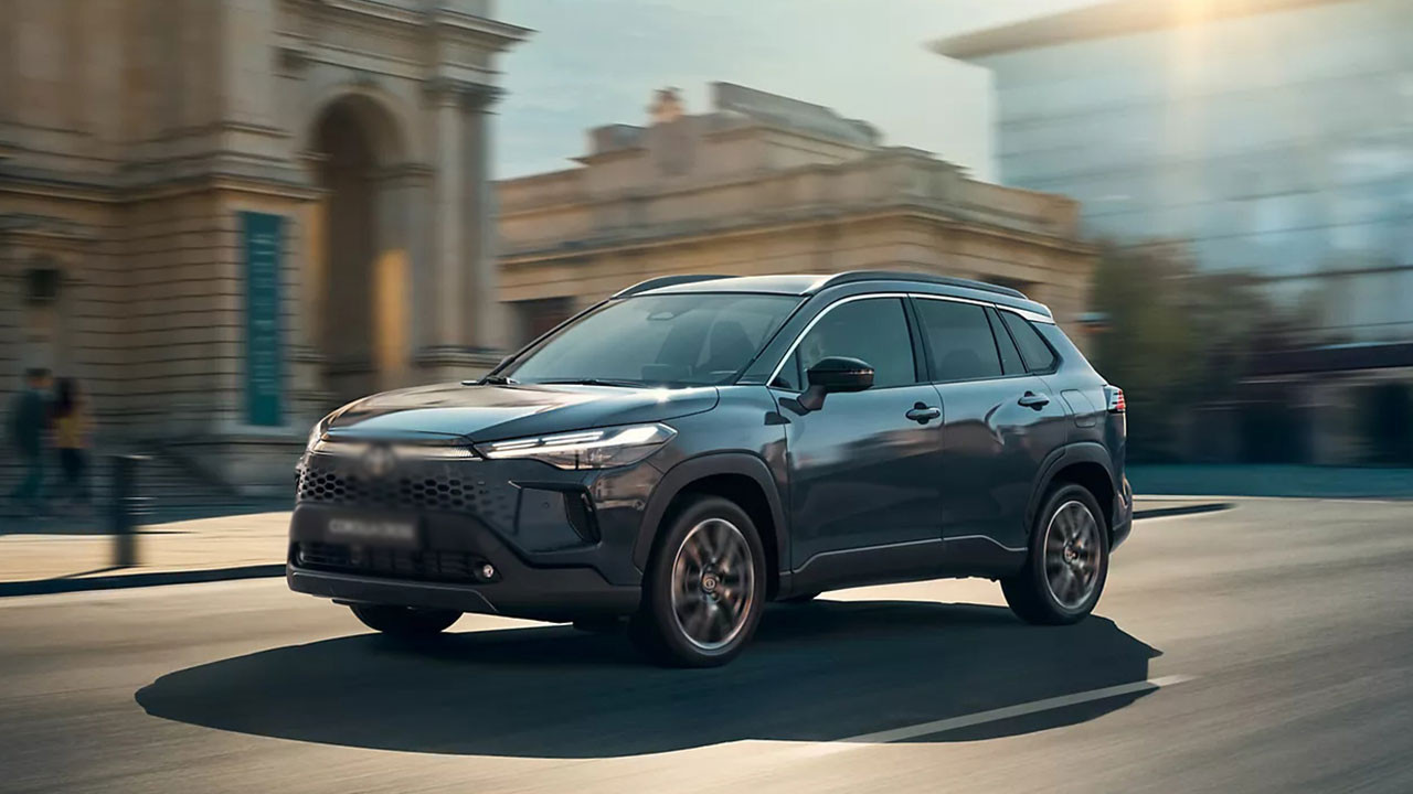 Ünlü otomotiv firmasından dev indirim: Duyan bayiye koşuyor