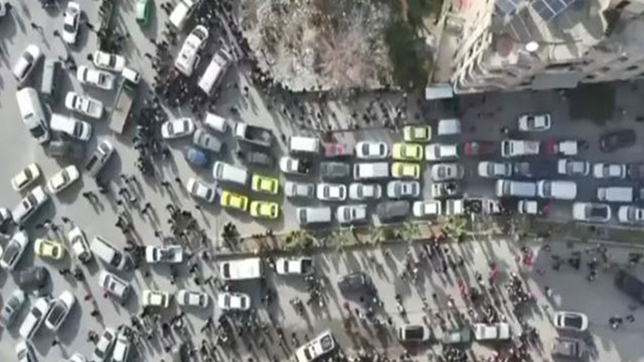 Suriye ve YPG arasında sıcak çatışma! Bölgeden an an görüntüler…