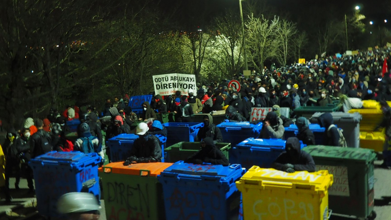 19 Mart eyleminde tutuklanan 9 öğrenci beraat etti