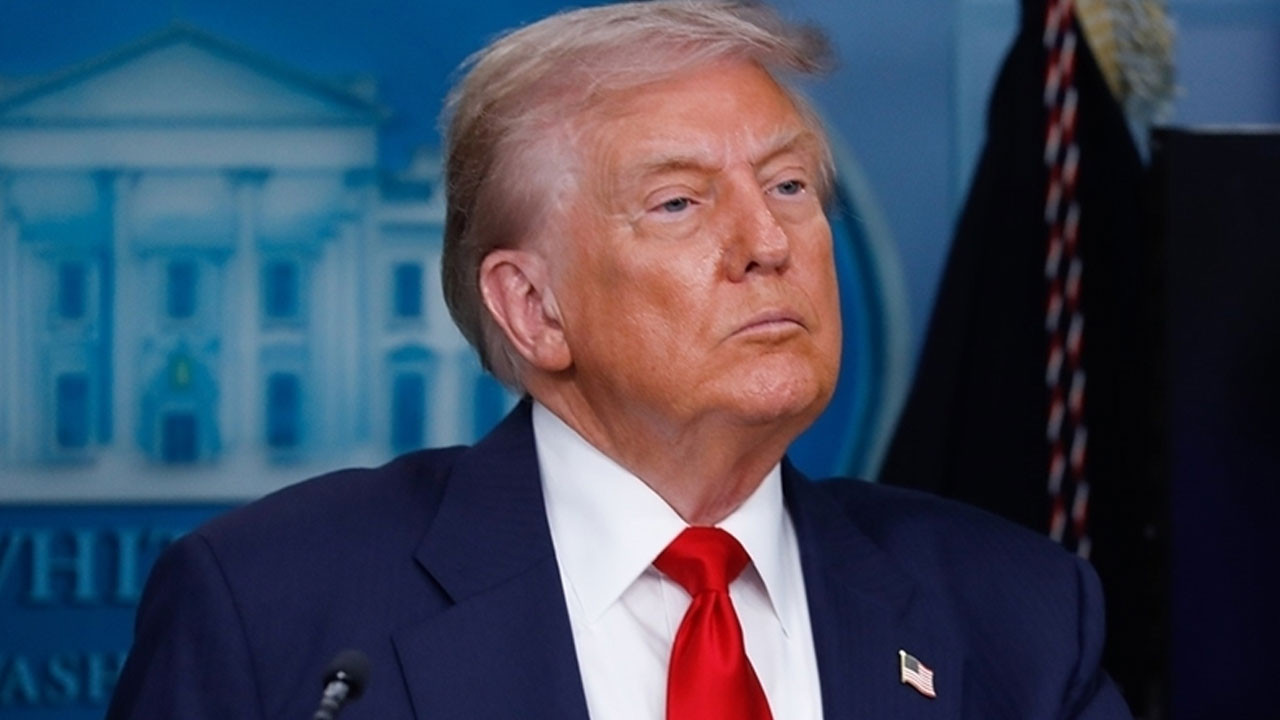 Trump, Kolombiya Cumhurbaşkanı Petro ile telefonda görüştü