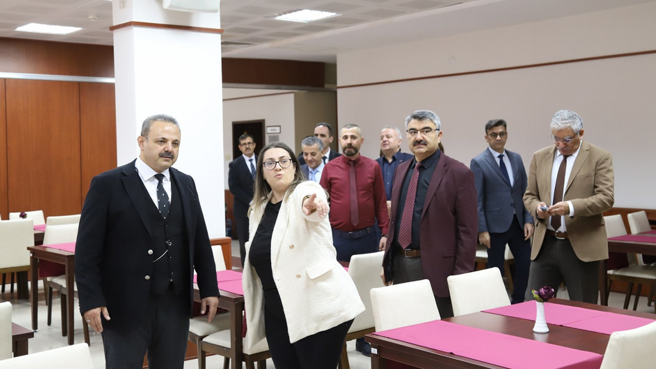 ASÜ Turizm Fakültesi yeni binasında geleceğe hazırlanıyor