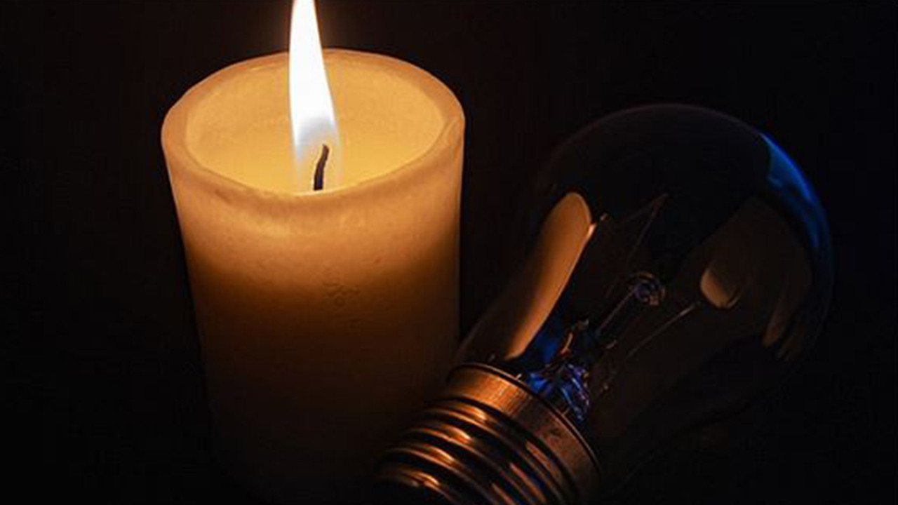 Megakent'te karanlık cuma: Sizin mahalleniz listede mi? İstanbul'da planlı elektrik kesintisi