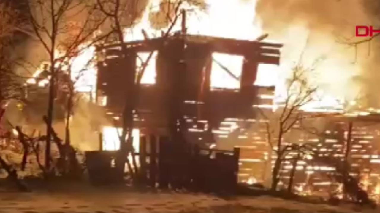 200 yıllık tarih kül oldu