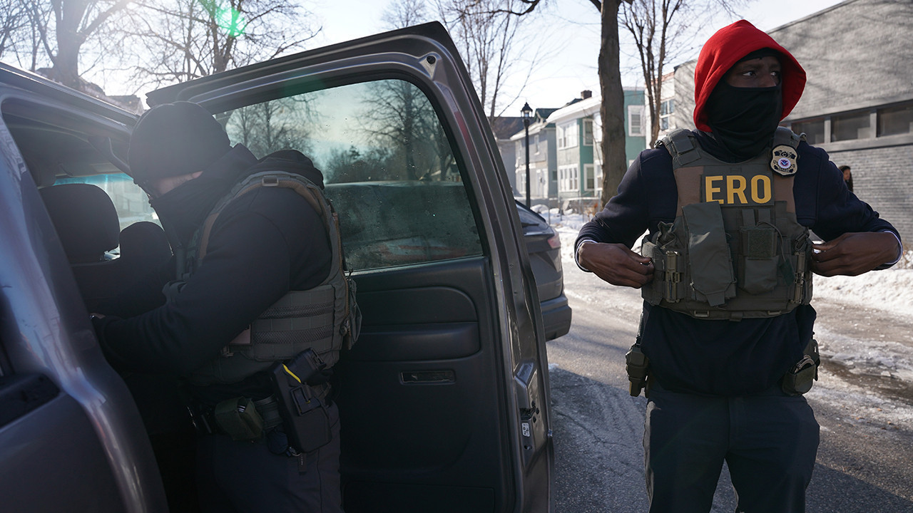 ABD'de silahlı saldırılar: 6 ölü