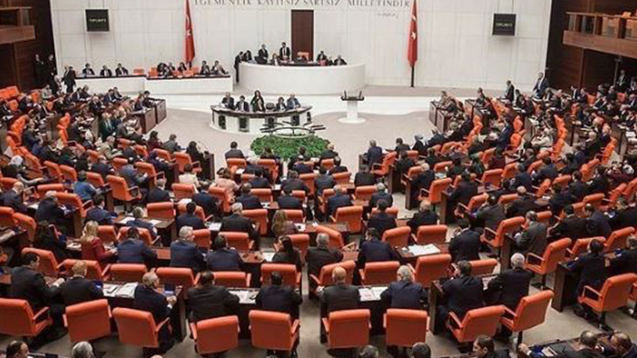 AKP'den vekiller hakkında kritik adım. Ankara kulisleri çalkalanıyor