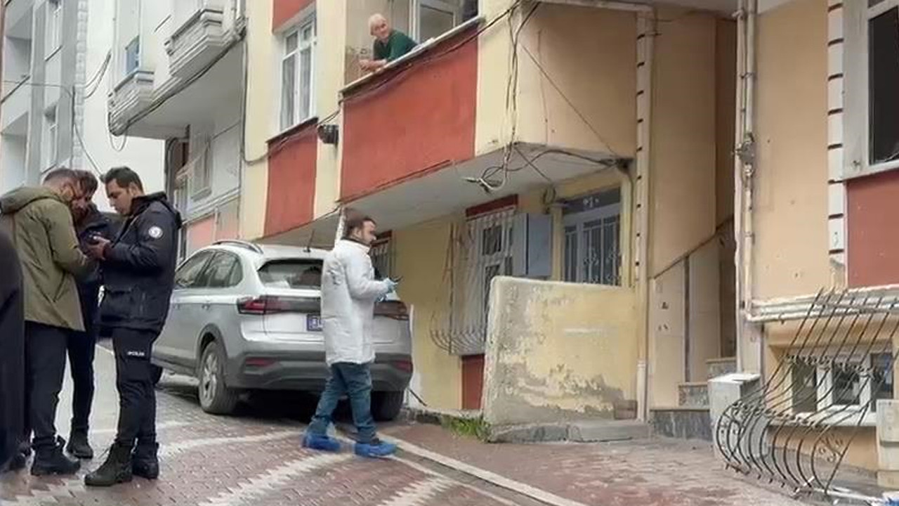 Esenyurt’ta korku dolu anlar: 4 katlı binada patlama: 2 kişi kayıplara karıştı
