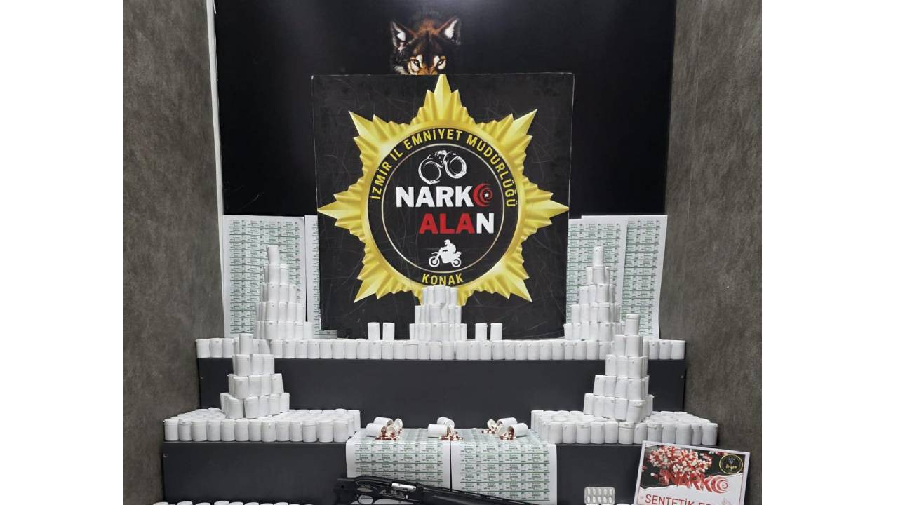 Konak’ta uyuşturucu baskını: 108 binin üzerinde sentetik hap ele geçirildi