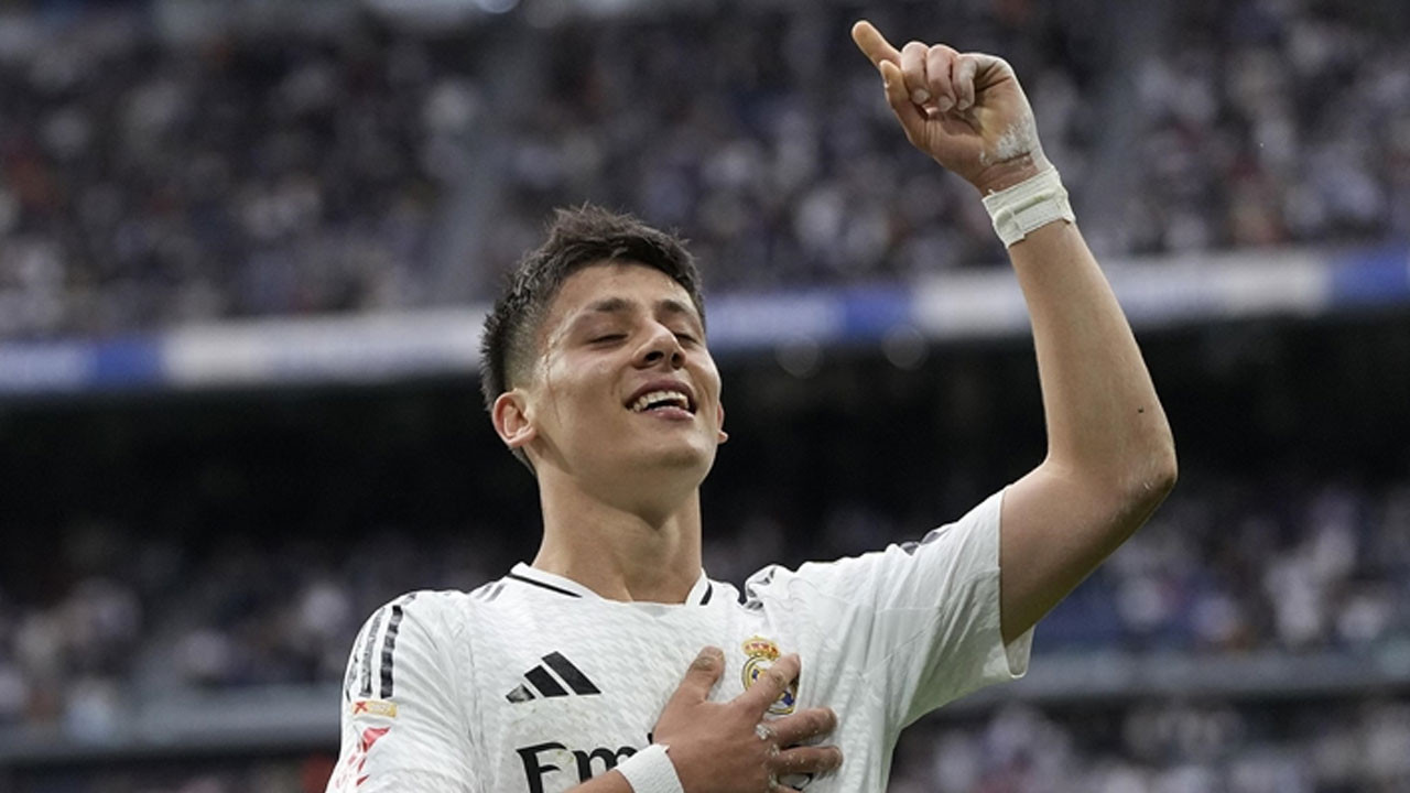 Arda Güler'in, Galatasaray - Fenerbahçe maçı sonrası mesajı gündemi salladı