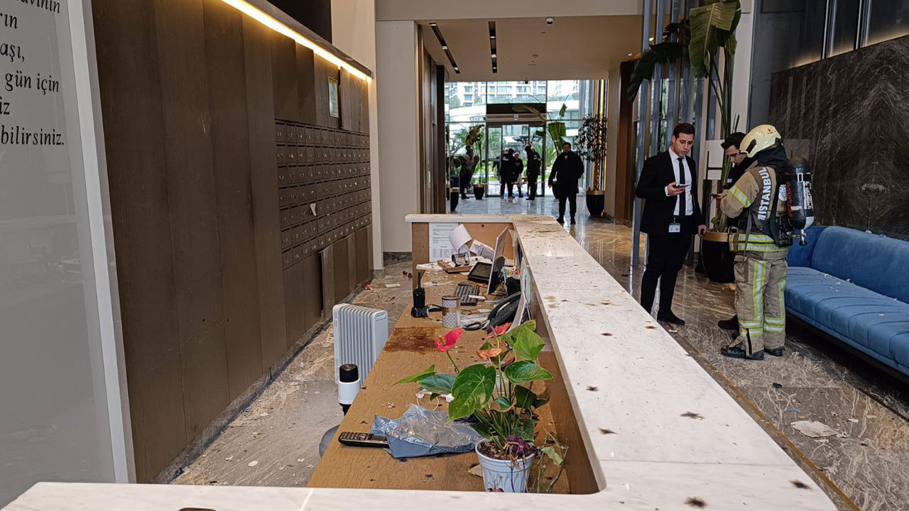 Kargo paketi bomba gibi patladı. Yaralılar var