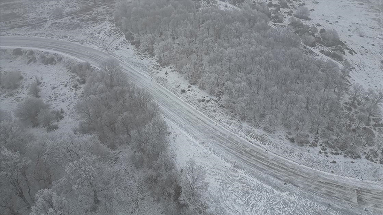Tekirdağ beyaz örtüye bürünüyor: Kar gece boyu devam edecek