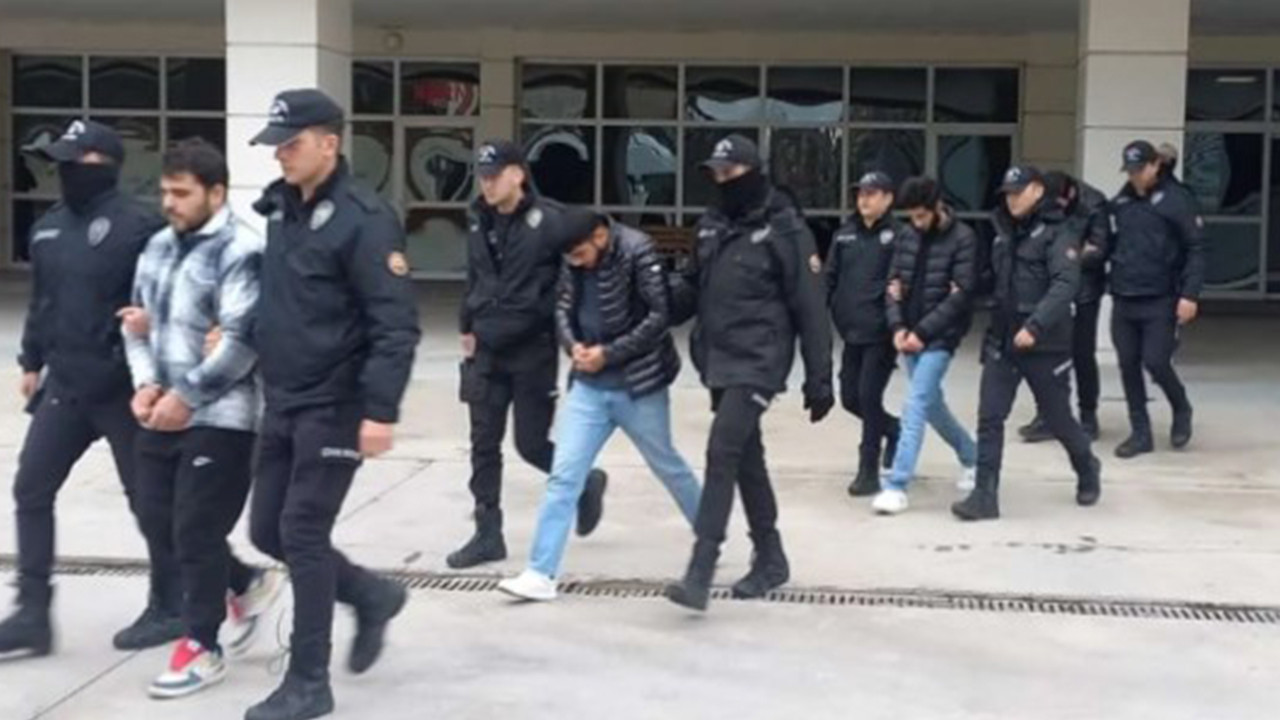 6 ilde IŞİD operasyonu: Gözaltılar var