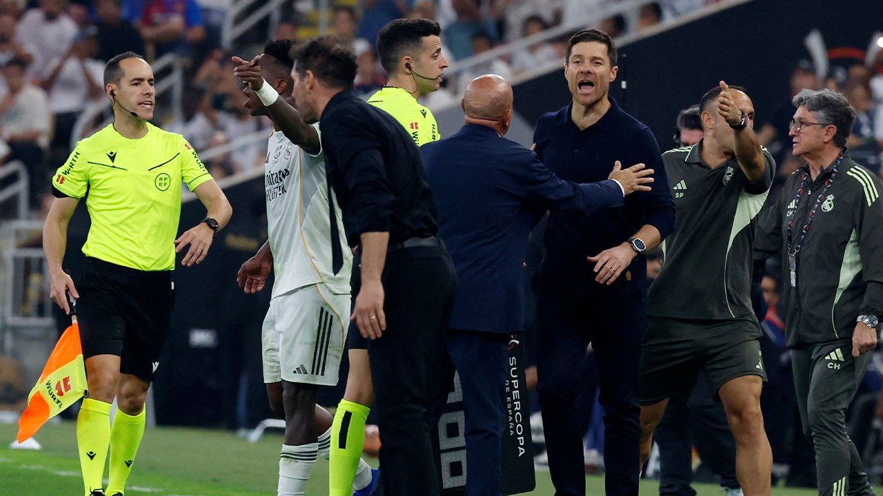 Simeone Florentino Perez ve Vinicius'tan özür diledi