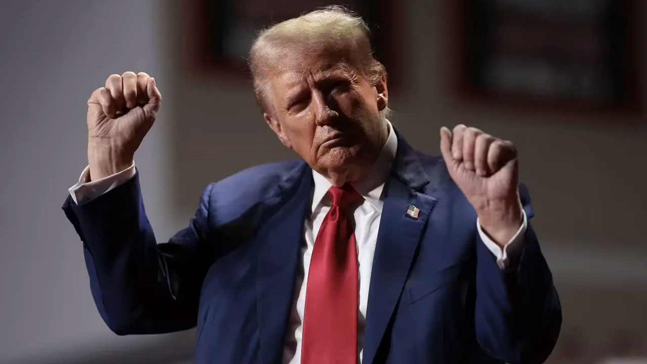 Trump yeni unvanını açıkladı: Yapmadığı bir bu kalmıştı