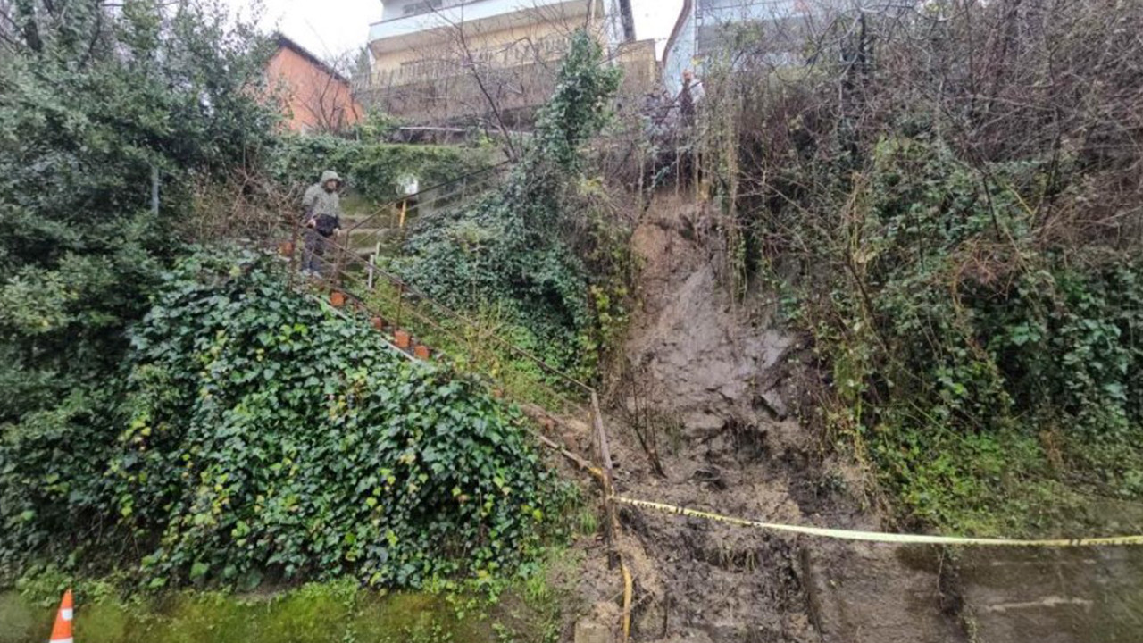 Zonguldak'ta heyelan: 8 eve ulaşım sağlanamıyor