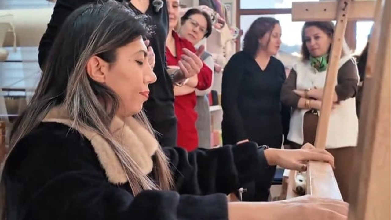 Bozüyük’te Dokuma Kumaş Atölyesi düzenlendi