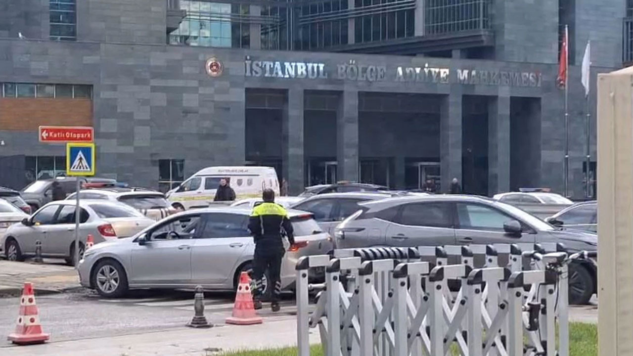 İstanbul Barosu'ndan savcının kadın hakime saldırısına tepki