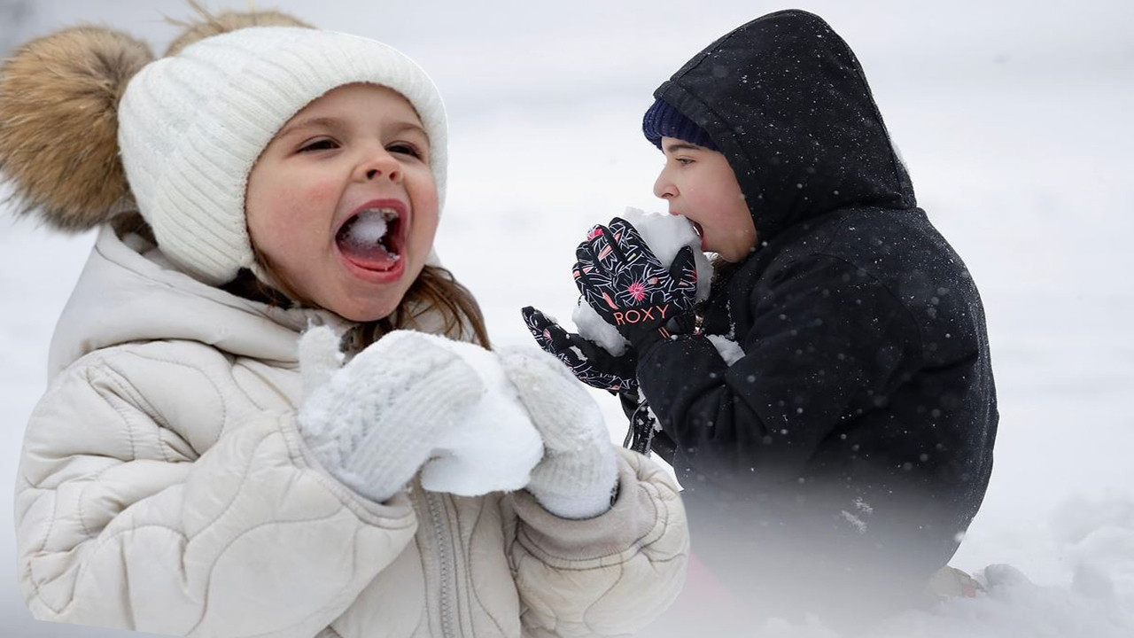 Kar yiyen çocuklar aman dikkat: Tadı tatlı ama sonucu acı: Uzman isim uyardı