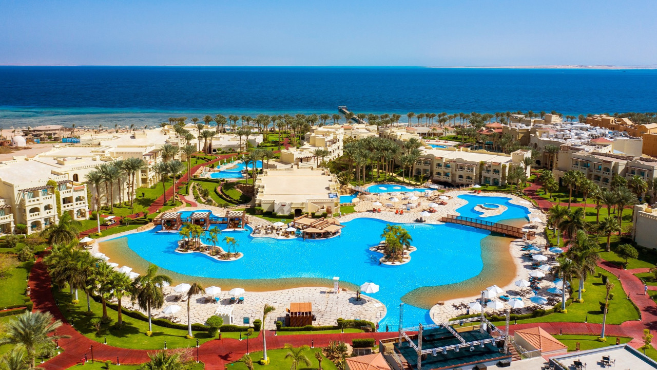 Aşk şarkıları Kızıldeniz’de yankılanacak: Lara Fabian Rixos Radamis sahnesinde!