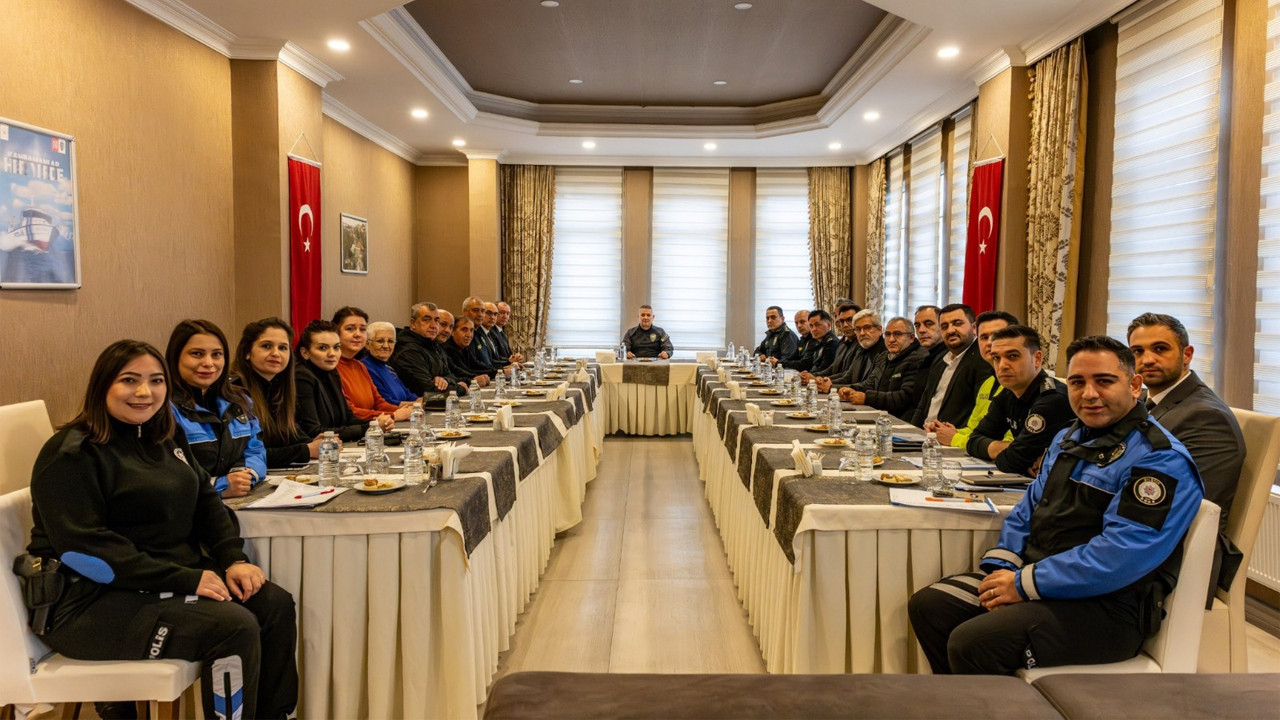 Bilecik Emniyeti muhtarlarla bir araya geldi