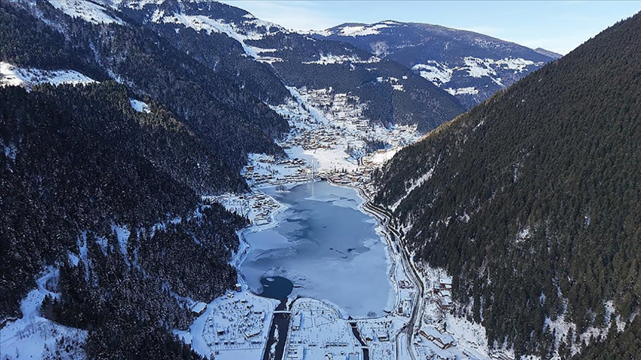 Karlar altında büyük parti: Uzungöl Kış Festivali başlıyor