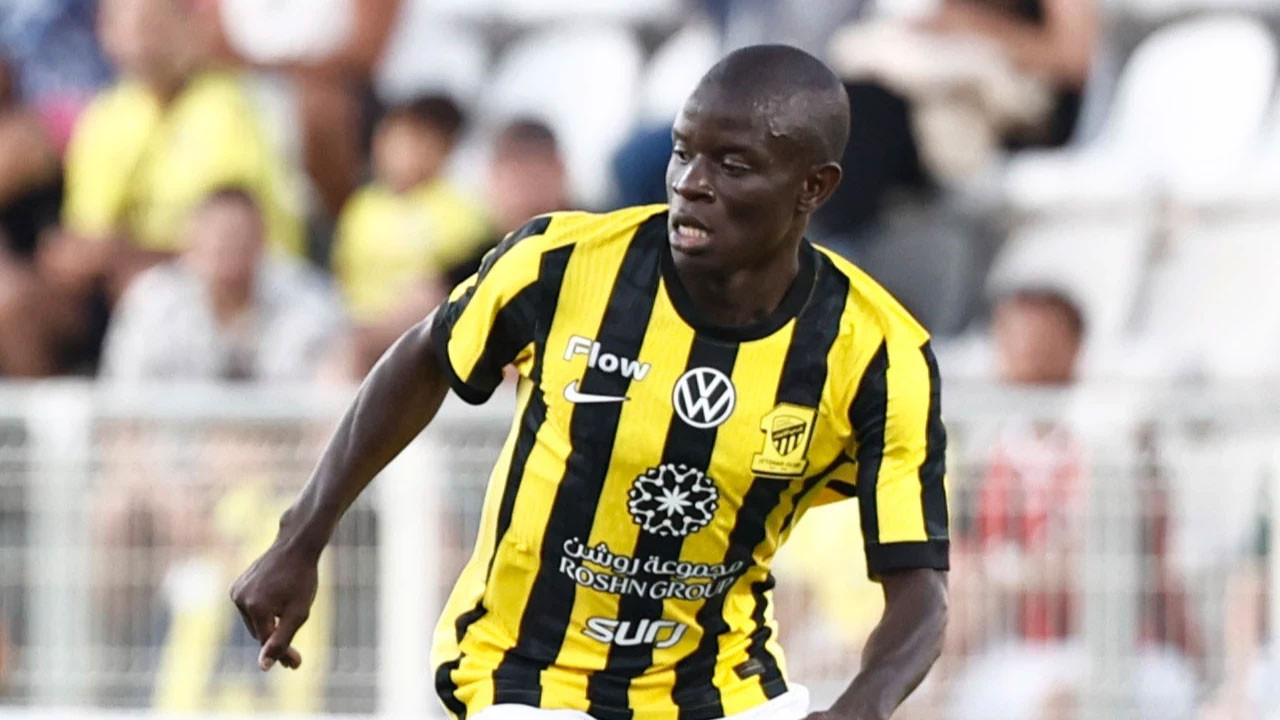Al Ittihad'dan dudak uçuklatan maaş teklifi: Kante ne yaptı?