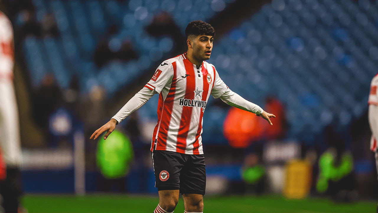 Brentford Yunus Konak'ı Oxford'a gönderdi