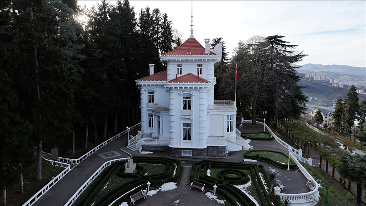 Atatürk Köşkü’nde rekor ziyaret: 373 bin kişi akın etti