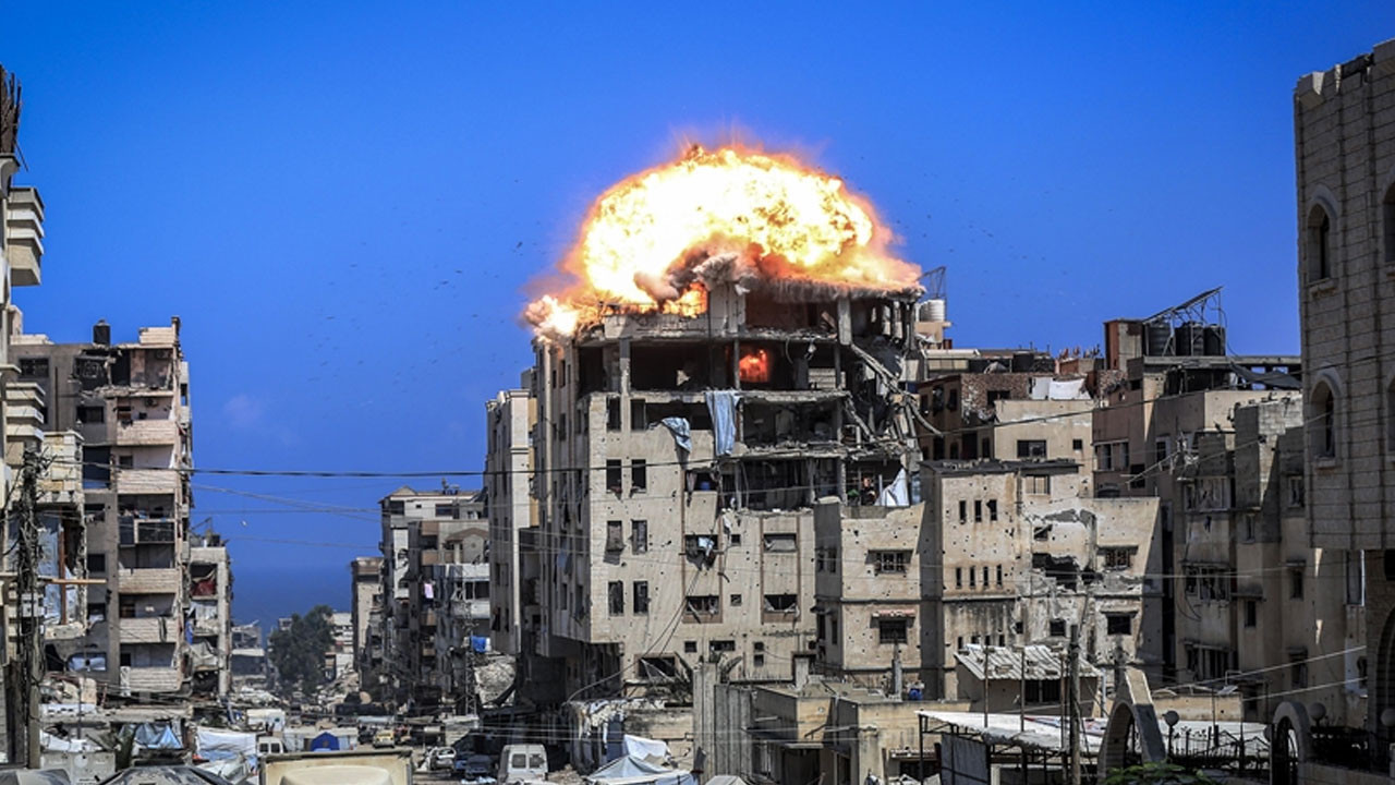 İsrail'in Gazze saldırılarında ölü sayısı 11'e yükseldi