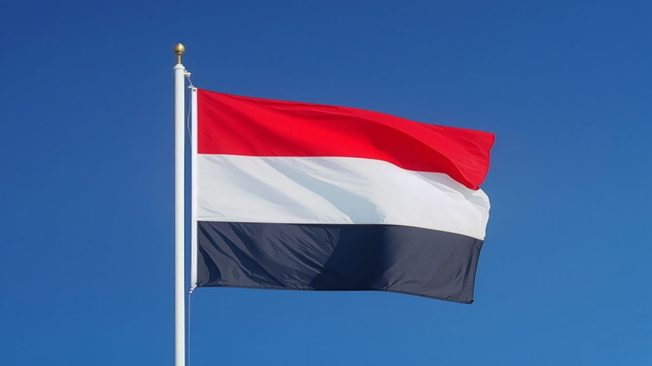 Yemen'de politik kriz... Başkanlık Konseyi Başkanı istifa etti