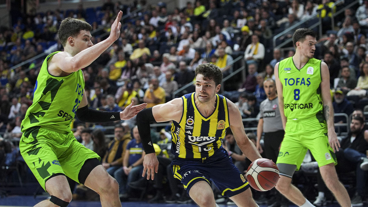 Fenerbahçe Beko TOFAŞ galibiyetiyle seriyi dörtledi