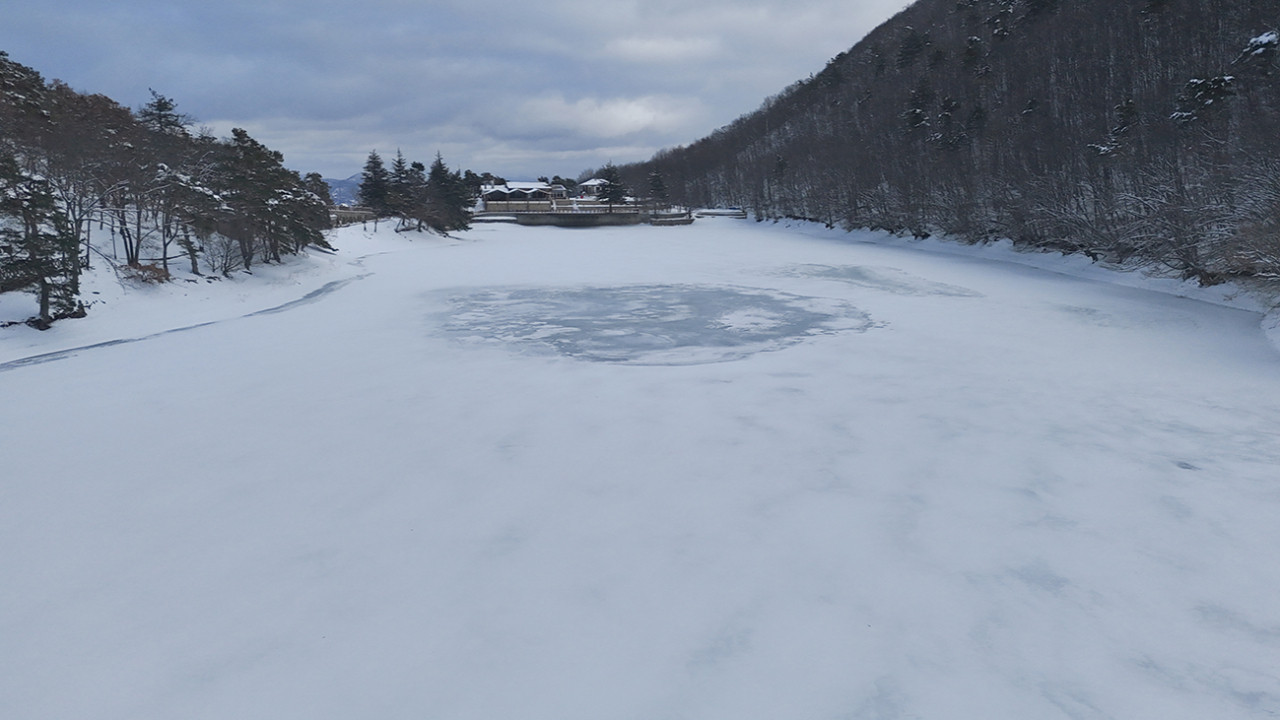 Boraboy Gölü tamamen dondu: Jandarma uyardı, tehlike var