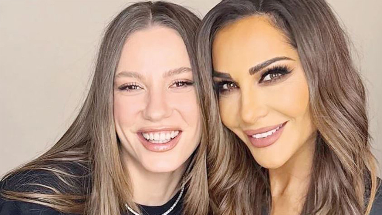 Yunan şarkıcı Despina Vandi'den Serenay Sarıkaya paylaşımı: 'Seni çok seviyorum'