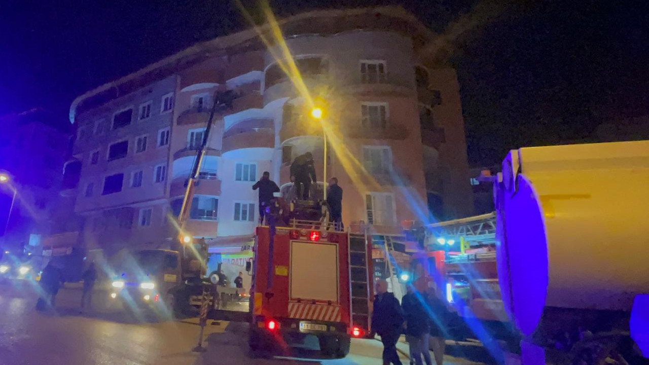 Bilecik’te 6 katlı binada yangın 5 kişi dumandan etkilendi