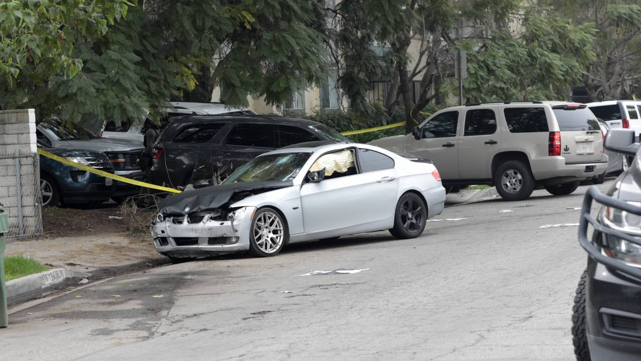 Los Angeles’ta göçmenlik uygulaması: Federal ajan ateş açtı