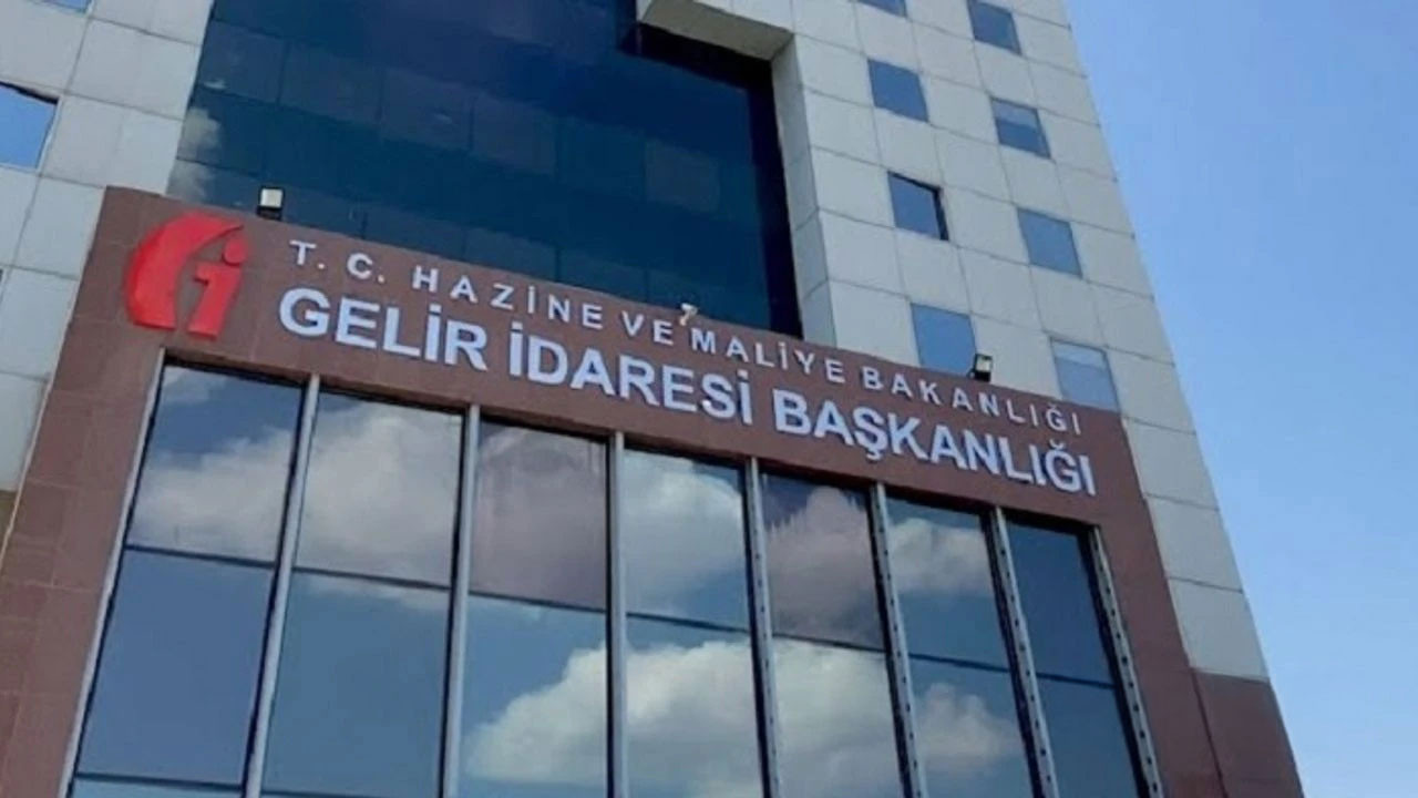 Gelir İdaresi Başkanlığı'ndan lüks harcamalara 573 milyon lira ceza