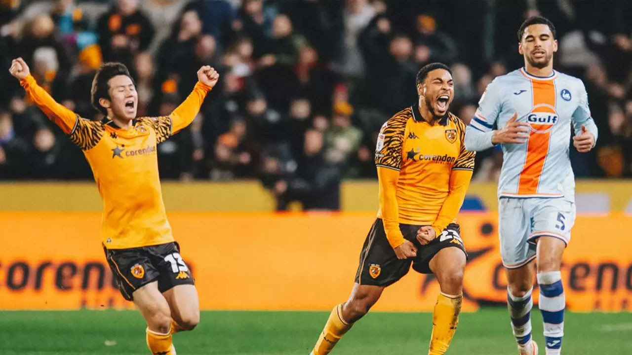 Hull City Championship'te seriye bağladı: Premier Lig hesabı başladı