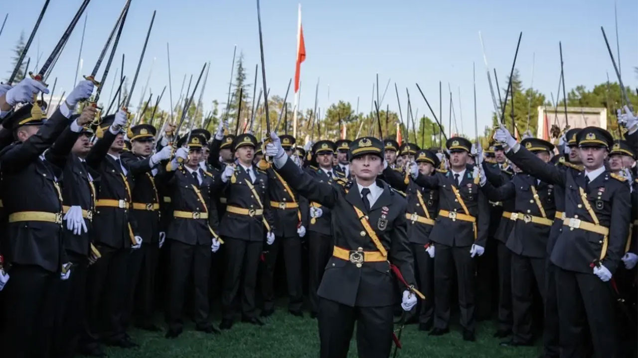Mahkemeden bir teğmen hakkında daha karar: Hukusuz bulundu