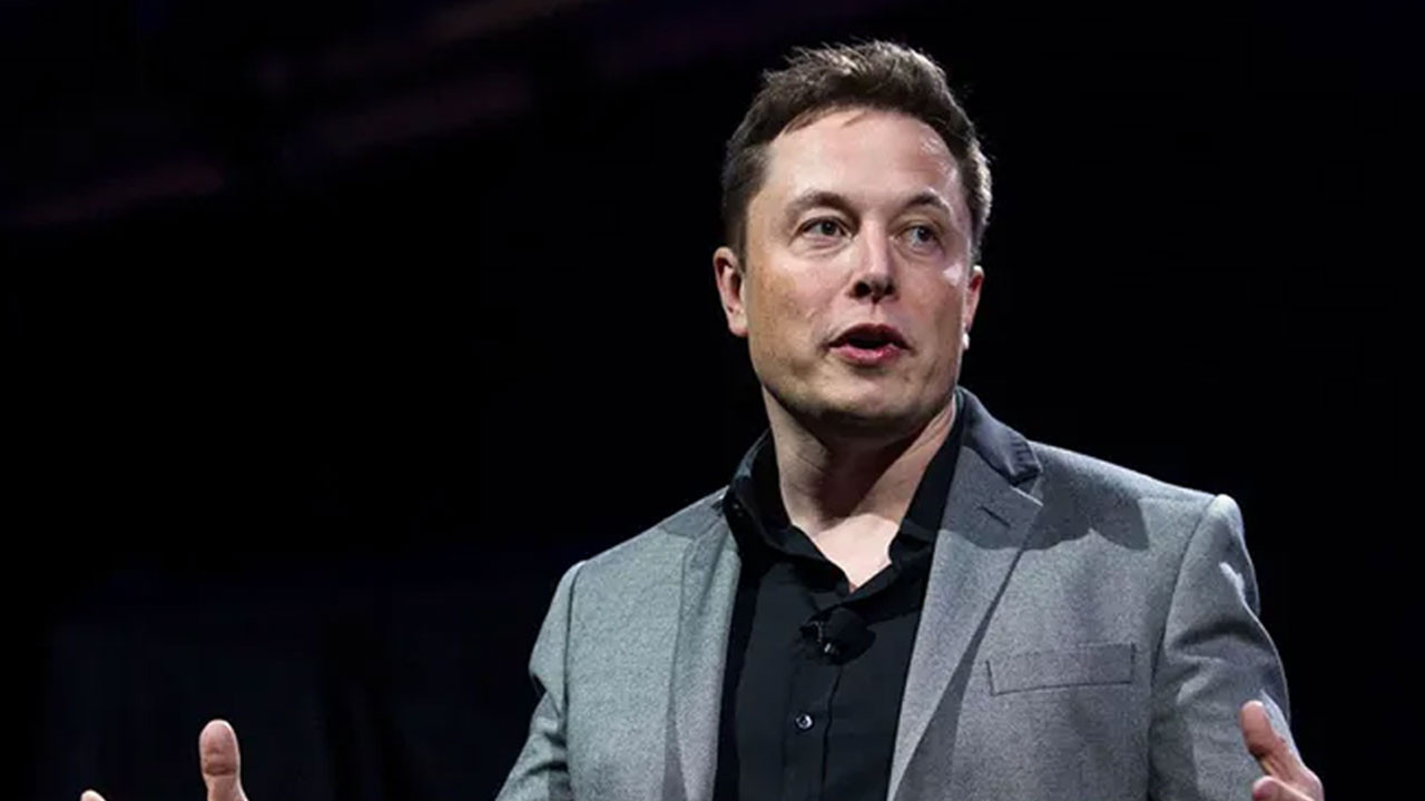 Tesla’dan radikal karar: Autopilot artık ücretsiz değil