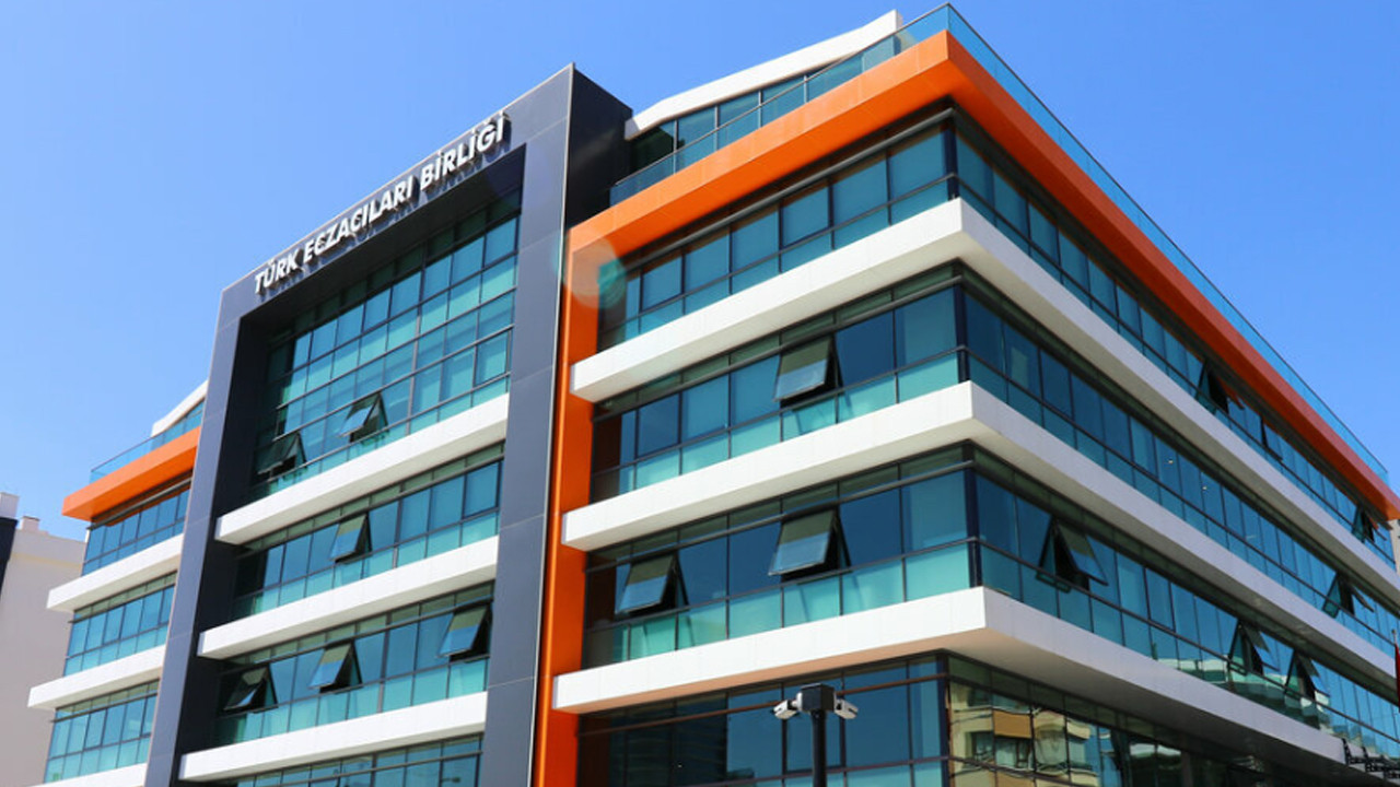 İlaç yokluğu için Türk Eczacıları Birliği'nden açıklama