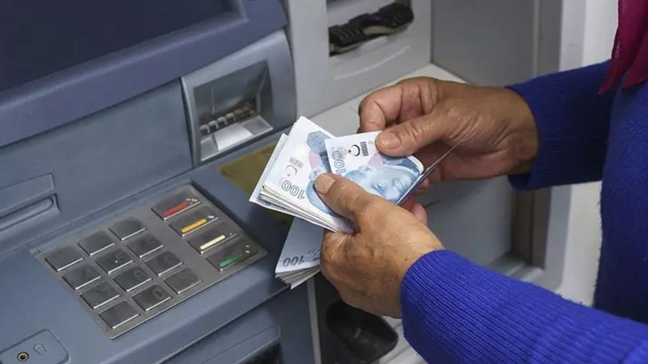 Bankaların emekli promosyon ücretlerinde dev artış: Ödemeler 28 bin TL’ye dayandı