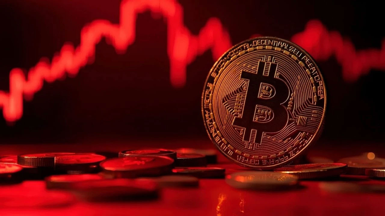 Bitcoin yokuş aşağı gidiyor: 88 bin doların altına indi