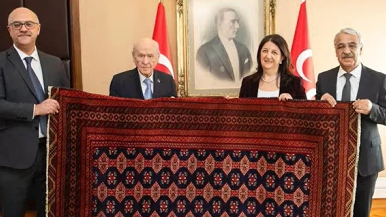 Öcalan'ın Bahçeli'ye hediyesine en sert cevap: Şehit annesini zerre umursamıyor