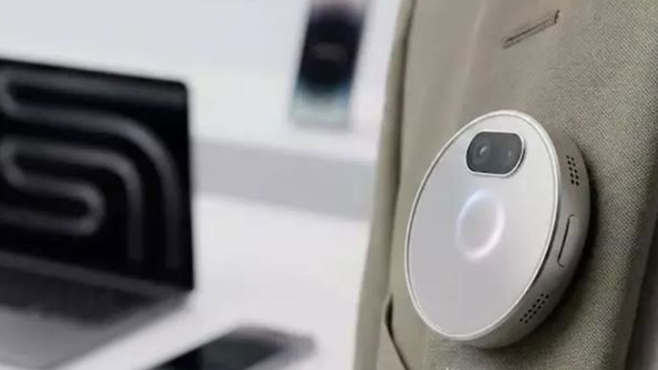 Apple'dan tarihi hamle: Giyilebilir cihaz üretiliyor