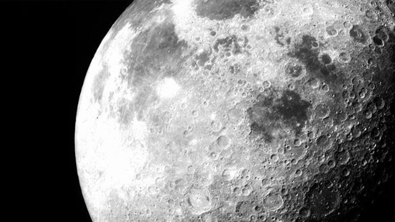 60 metrelik asteroid Ay’ı hedef aldı: Yeni meteor fırtınası