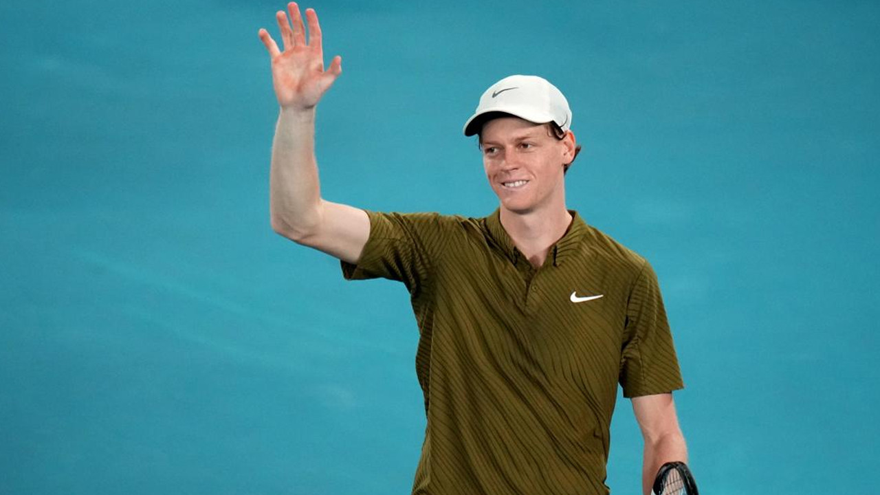 Jannik Sinner, Shelton’ı geçti: Avustralya Açık’ta rakibi Djokovic