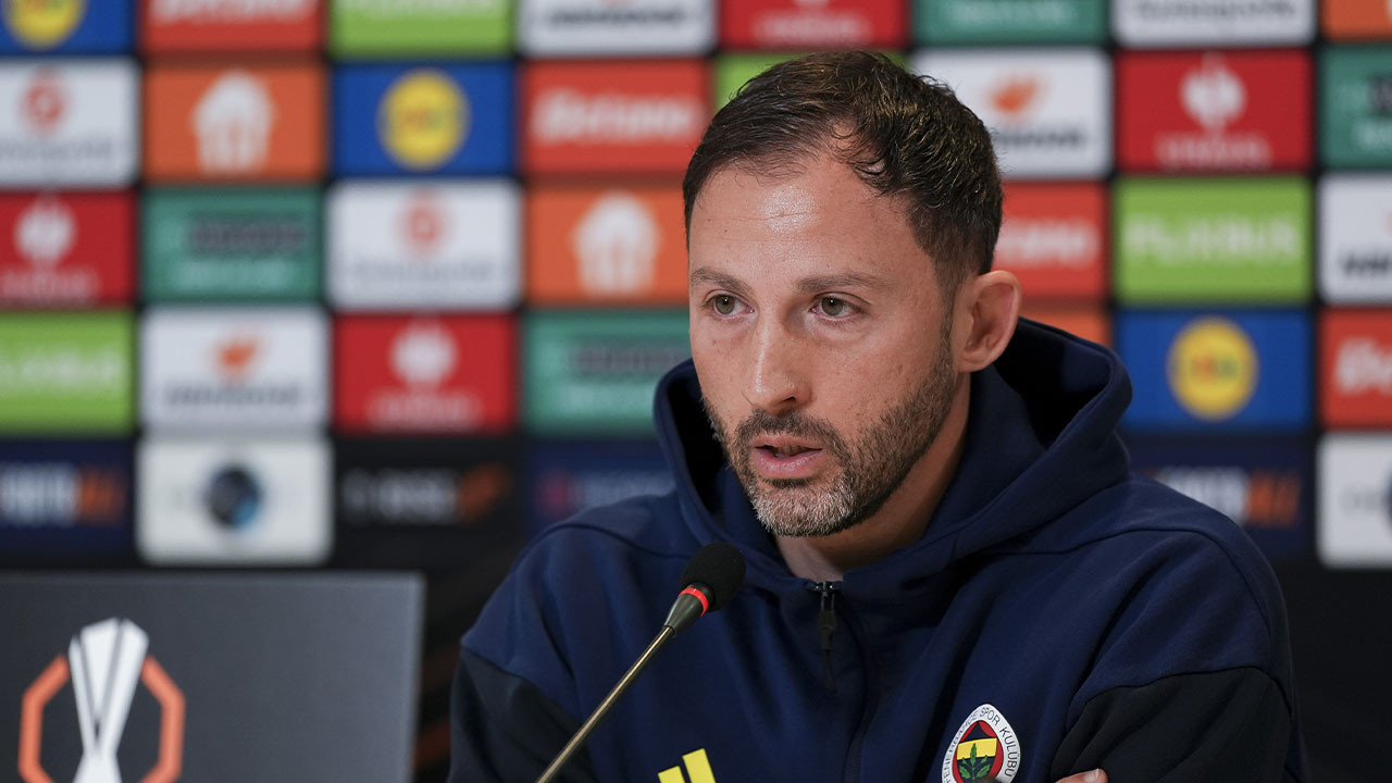 Tedesco FCSB maçı öncesi konuştu: Rakibin en belirgin özelliğine dikkat çekti