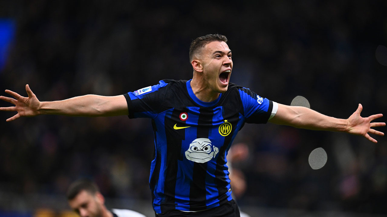 Beşiktaş'ın yeni transferi Asllani'nin İstanbul'a geliş saati belli oldu