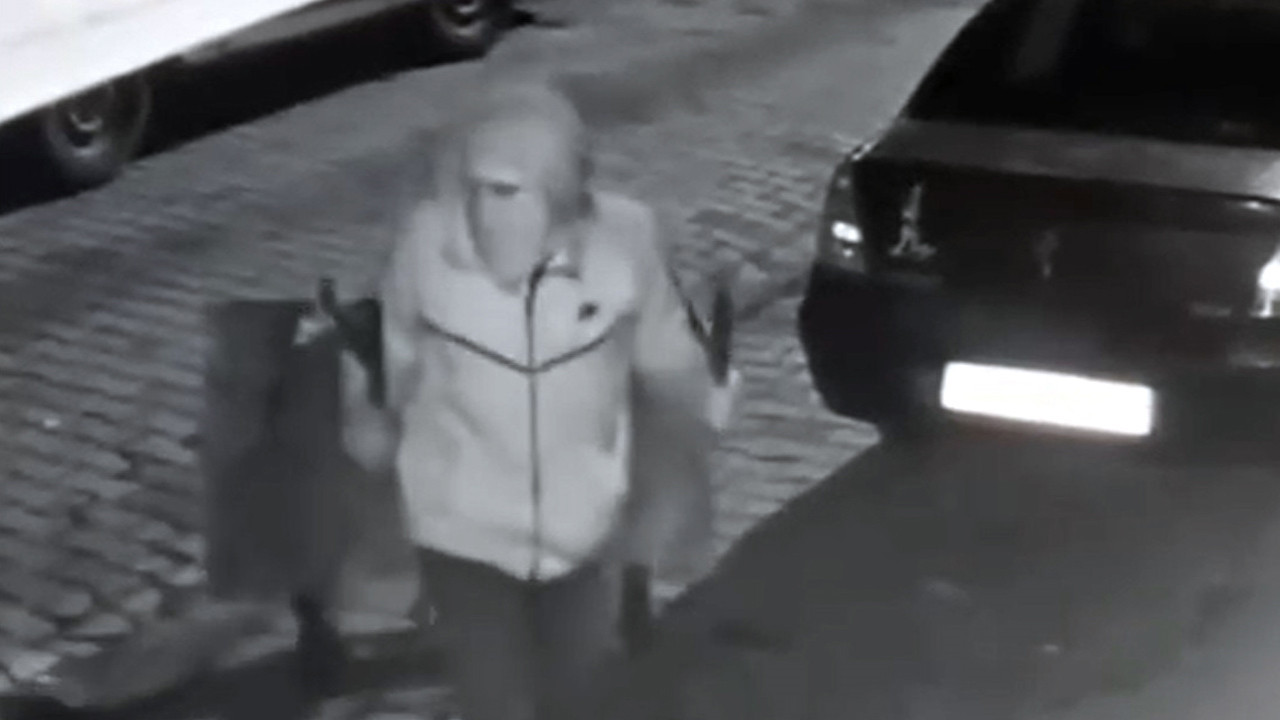Hırsızın yöntemi ‘pes’ dedirtti: Dondurmaları dolabı ile çaldı
