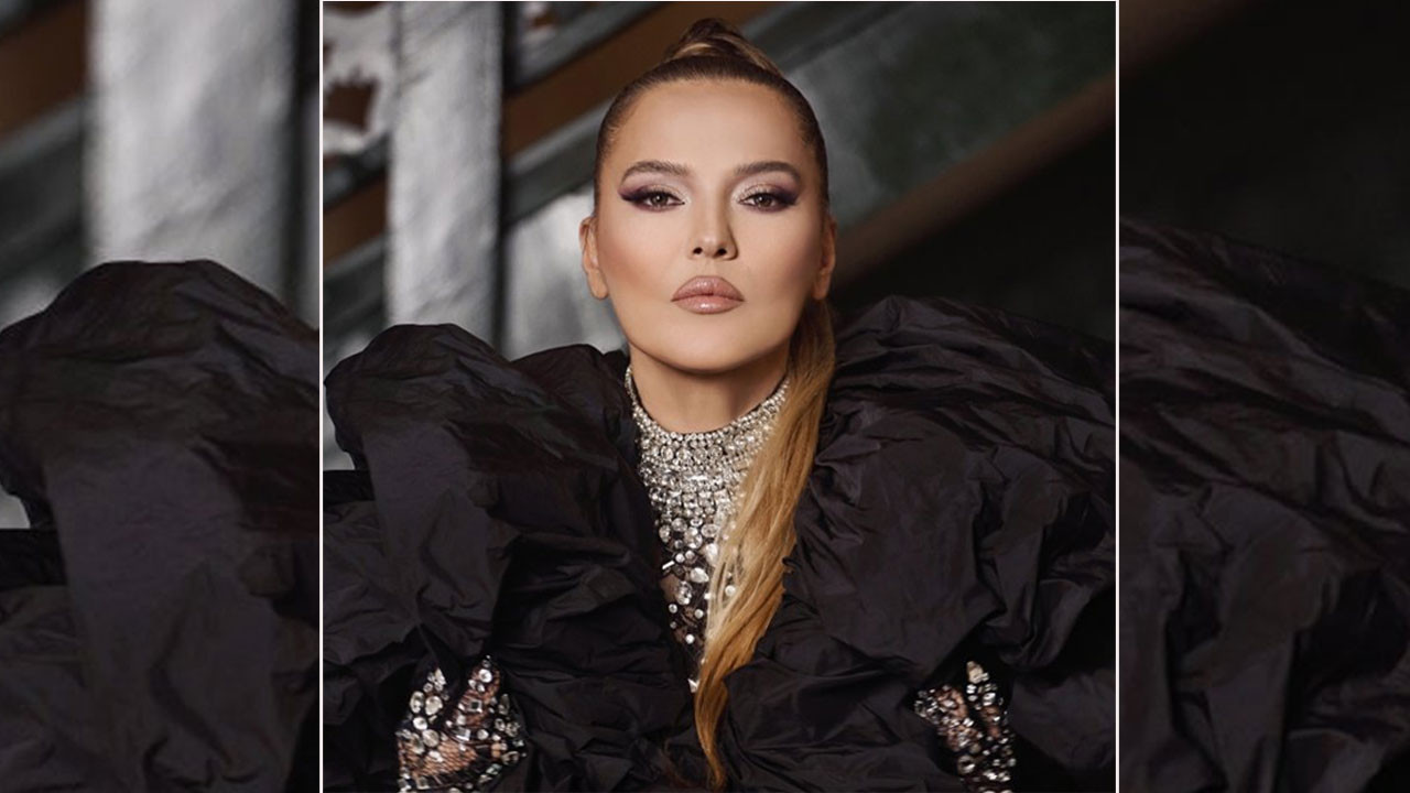 Demet Akalın bir gecede 20 ünlüyü sildi